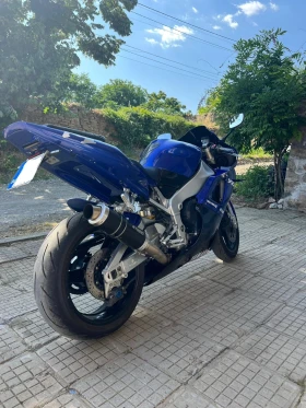 Yamaha YZF-R1, снимка 3