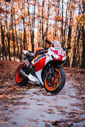 Honda Cbr Repsol Fireblade  - изображение 1