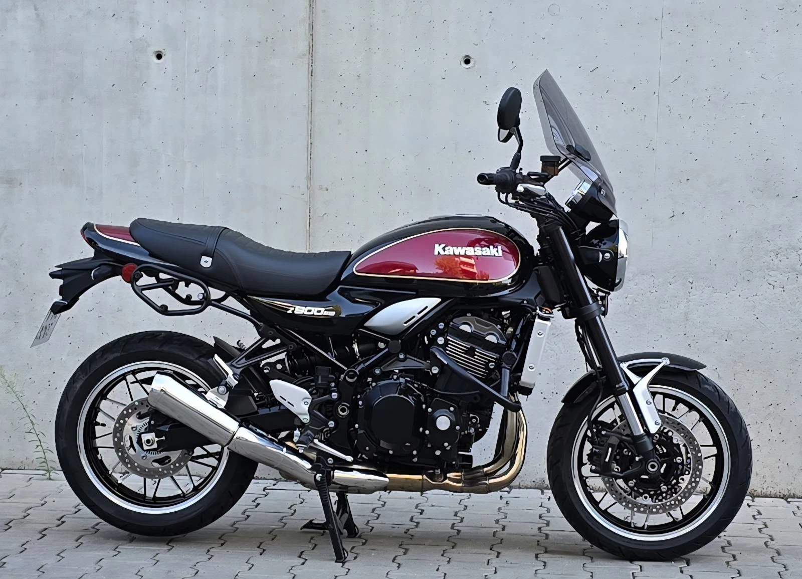 Kawasaki Z 900 RS - изображение 3