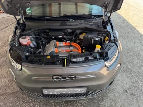 Fiat 500 CABRIO, CCS, 43kWh, 17000km, нов вносГЕРМАНИЯ, снимка 17