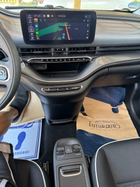 Fiat 500 CABRIO, CCS, 43kWh, 17000km, нов вносГЕРМАНИЯ, снимка 13