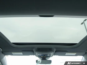 VW Golf R Sunroof & Akrapovic Exhaust CARFAX АВТО КРЕДИТ  - 40900 € / 79993.45 лв. - 86320190 14
