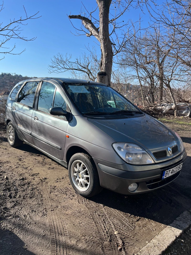 Renault Scenic, снимка 1 - Автомобили и джипове - 48545998