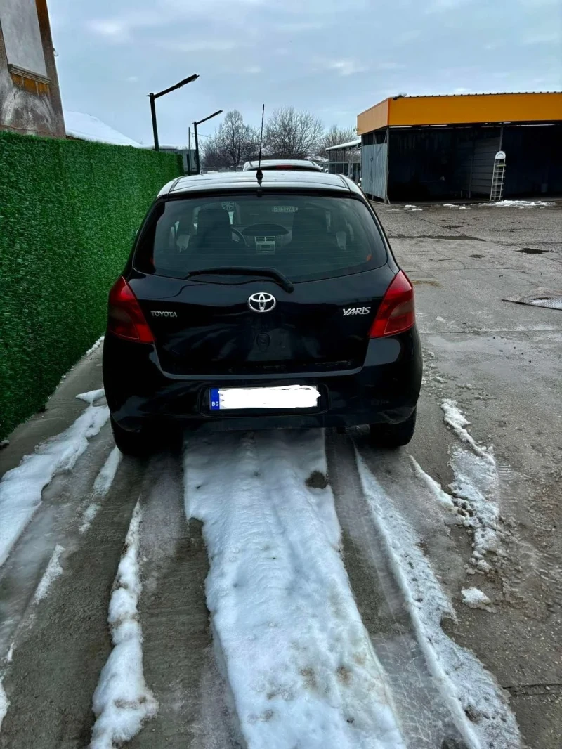 Toyota Yaris, снимка 2 - Автомобили и джипове - 48716393