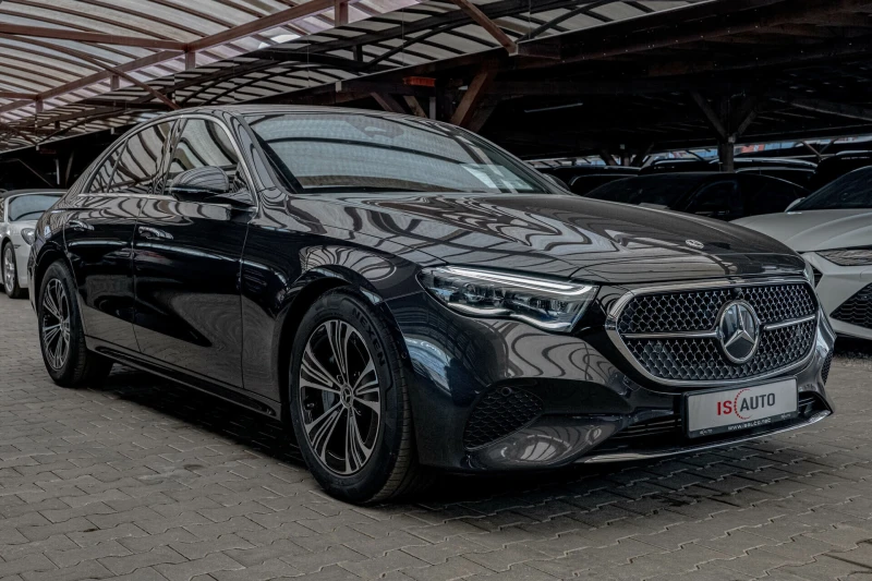 Mercedes-Benz E 450 Avangarde/4matic/Ambient/Камера360/Обдухване, снимка 3 - Автомобили и джипове - 51016981