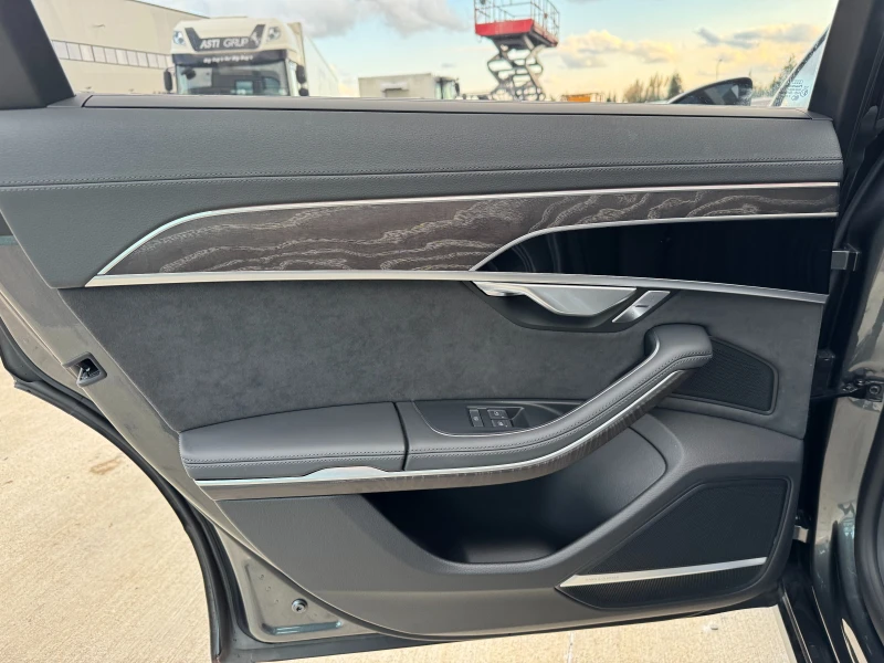 Audi A8 50 TDI Quattro S-line 360, снимка 16 - Автомобили и джипове - 51295000