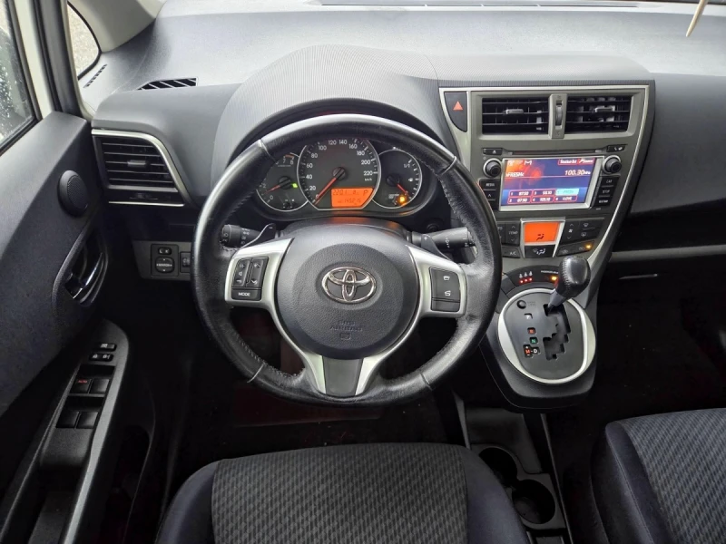 Toyota Verso S 1.3i LPG АВТОМАТИК/NAVI/КАМЕРА/EURO 5B, снимка 9 - Автомобили и джипове - 51547172