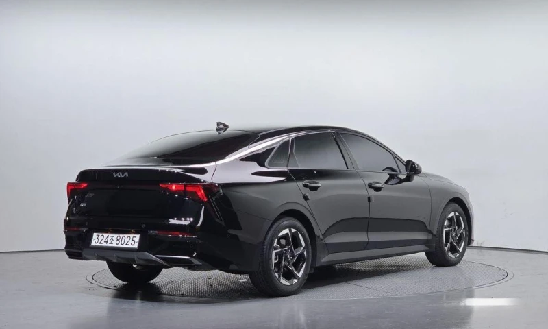 Kia K5 2.0 Noblesse * НАЙ-ДОБРА ЦЕНА В БЪЛГАРИЯ* , снимка 2 - Автомобили и джипове - 52357520