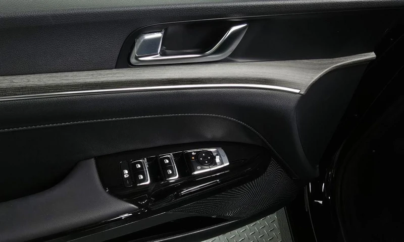 Kia K5 2.0 Noblesse * НАЙ-ДОБРА ЦЕНА В БЪЛГАРИЯ* , снимка 14 - Автомобили и джипове - 52357520