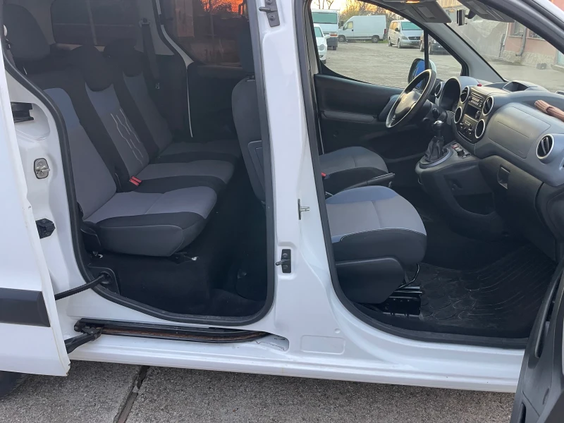 Peugeot Partner 1.6 HDI // TEPEE, снимка 10 - Автомобили и джипове - 52949859