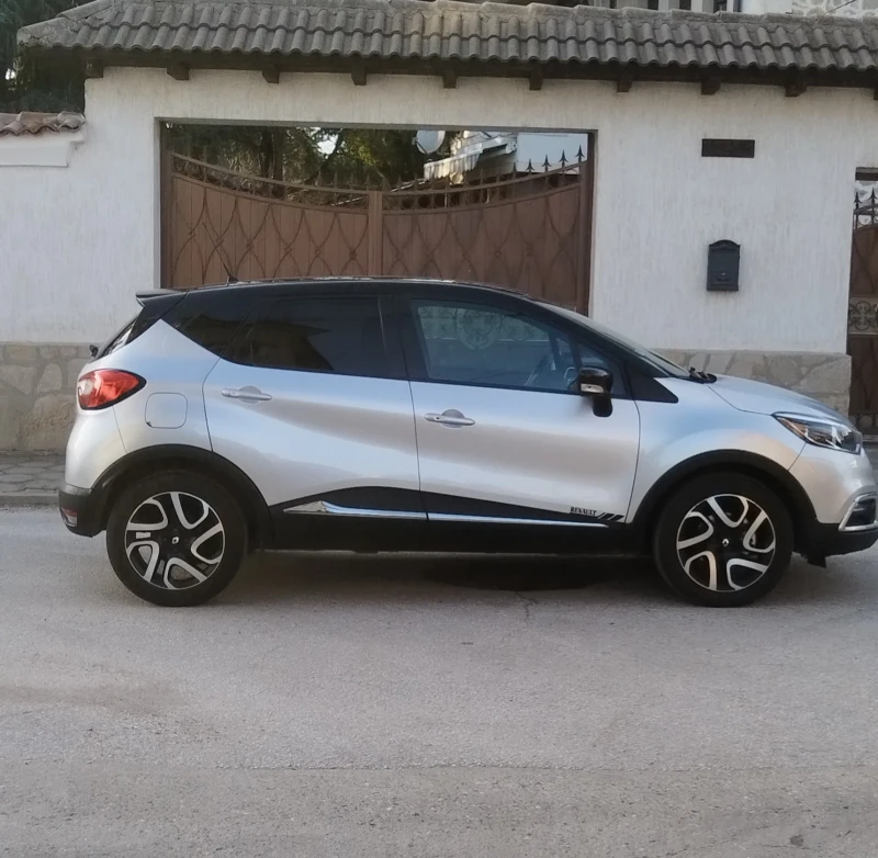 Renault Captur 1.5DCI NAVI, снимка 3 - Автомобили и джипове - 53570825