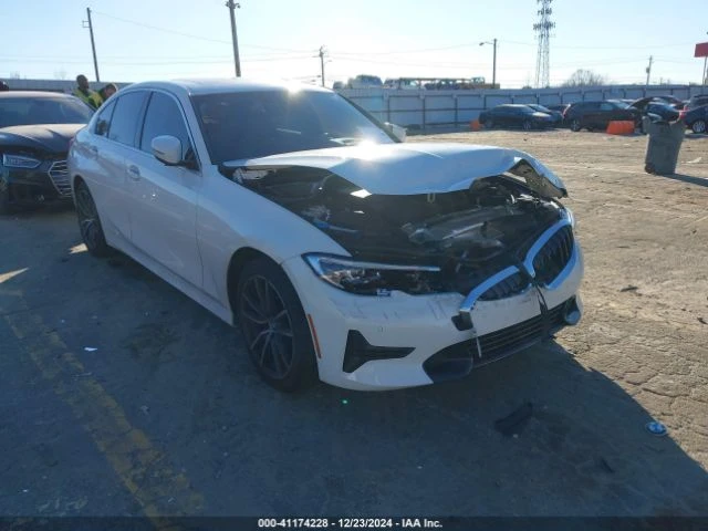 BMW 330 Sportline* Keyless* LED* Harmаn Kardon - изображение 3
