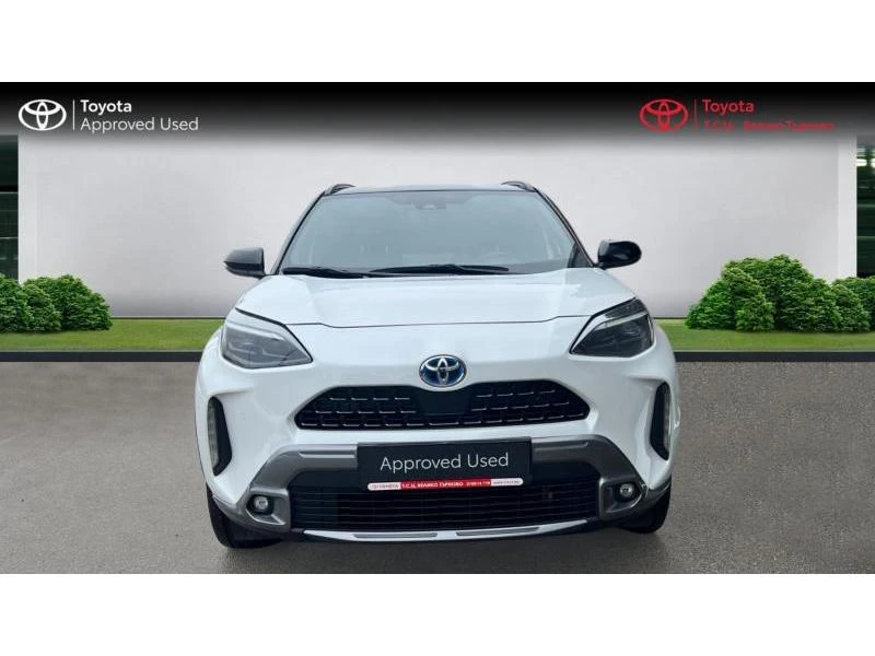 Toyota Yaris Cross 1, 5H Adventure, снимка 2 - Автомобили и джипове - 53601893