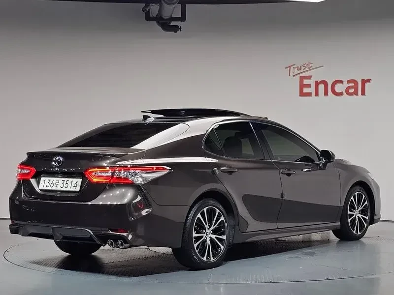 Toyota Camry * 2.5 * SPORTS EDITION * (MONOTONE), снимка 3 - Автомобили и джипове - 55059042