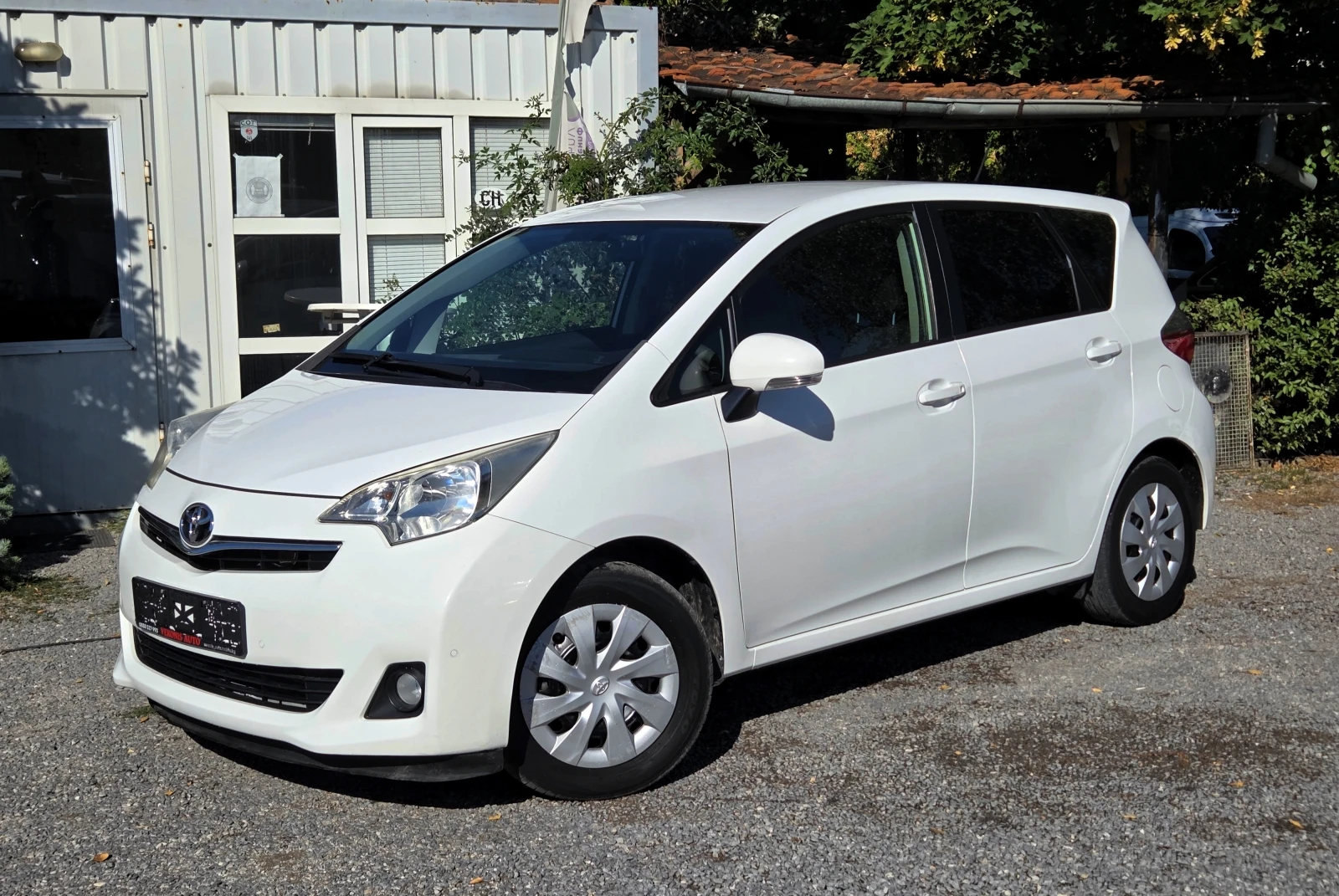 Toyota Verso S 1.3i LPG АВТОМАТИК/NAVI/КАМЕРА/EURO 5B, снимка 1