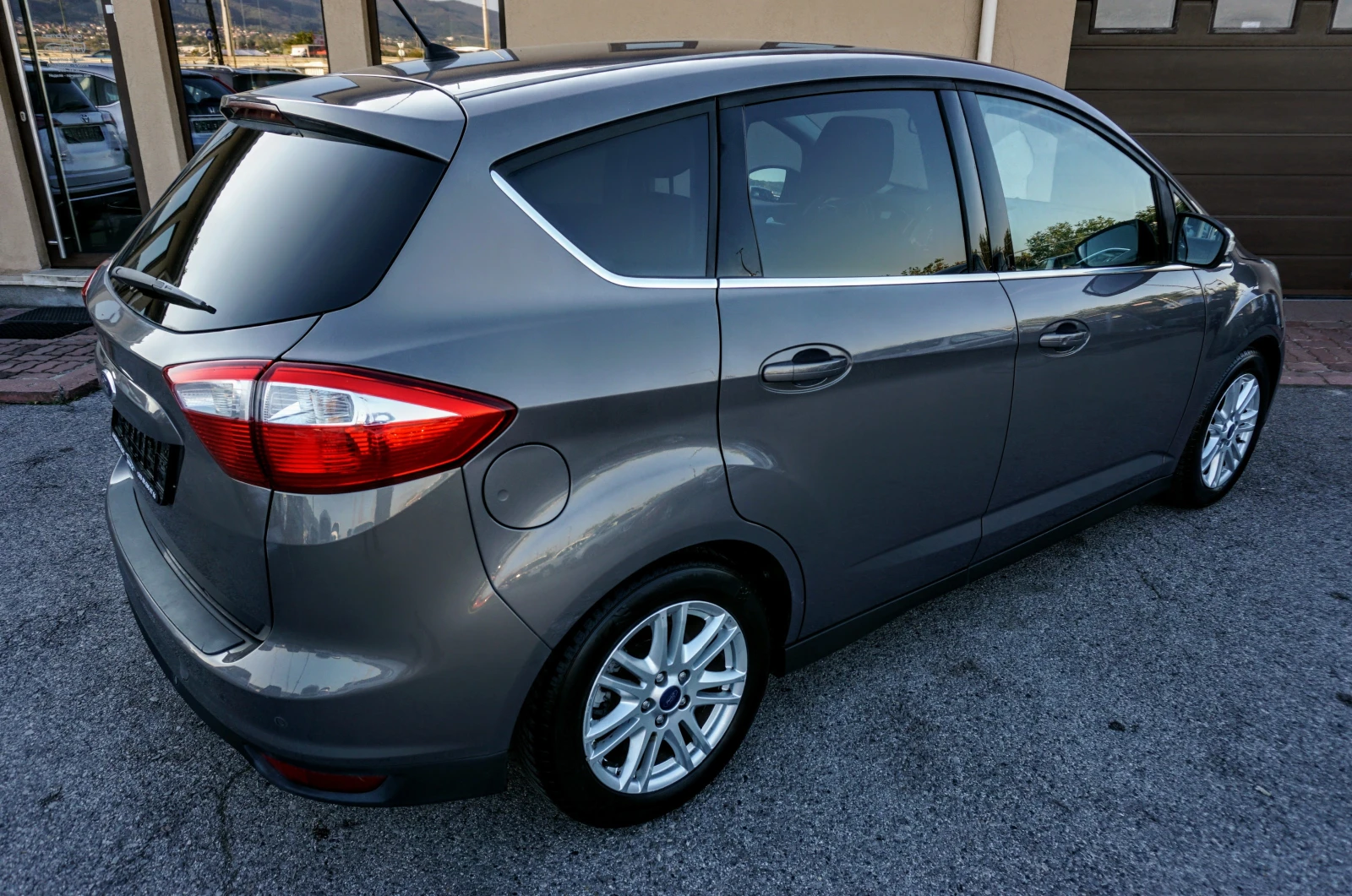 Ford C-max 1.6I GPL TITANIUM  - изображение 3