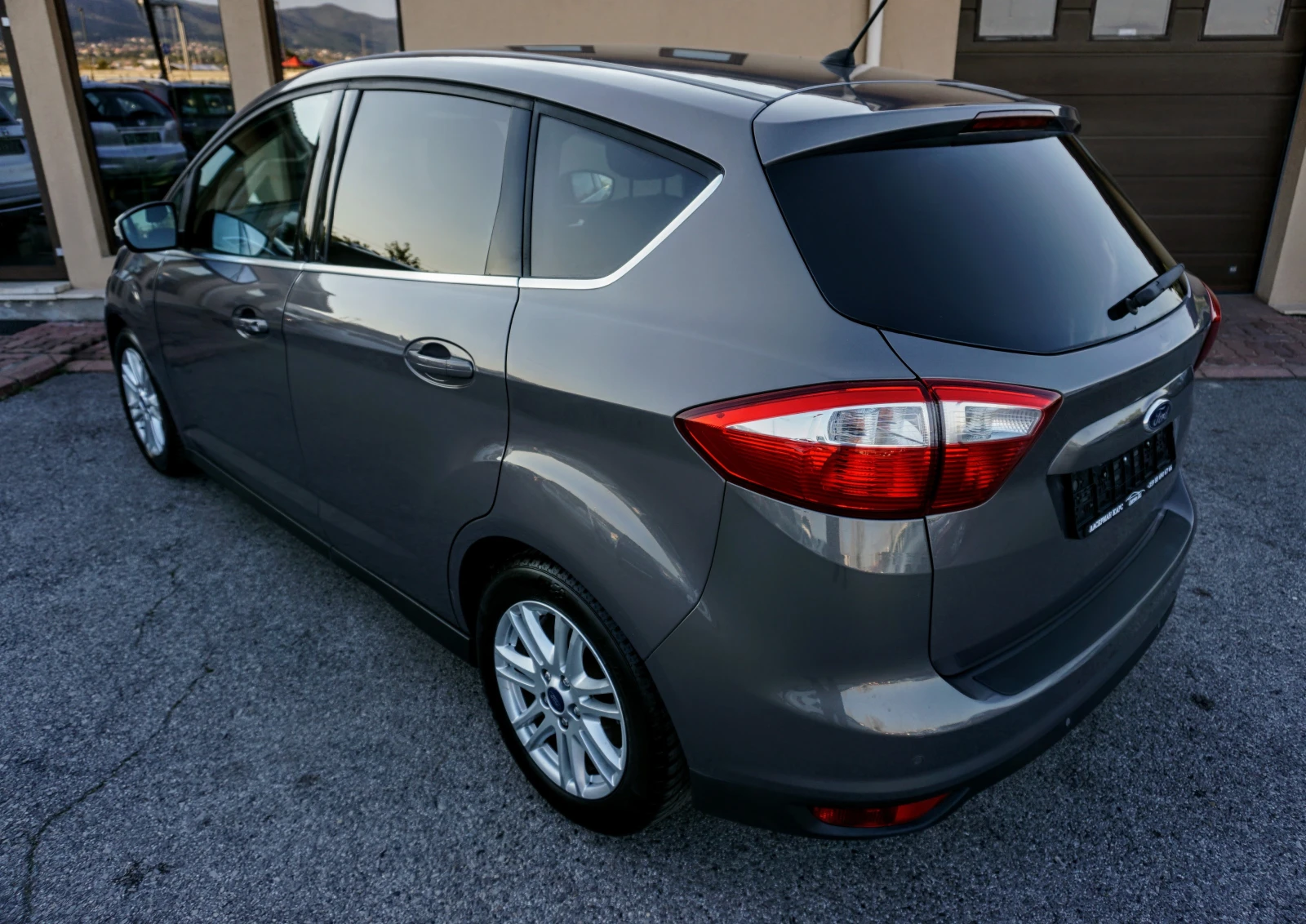 Ford C-max 1.6I GPL TITANIUM  - изображение 4