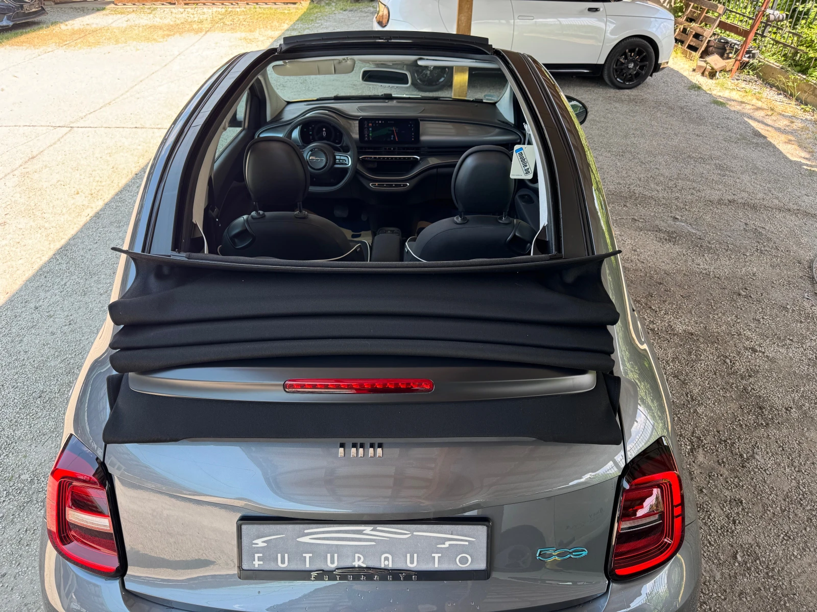 Fiat 500 CABRIO, 43kWh, 17000km, нов вносГЕРМАНИЯ - изображение 9