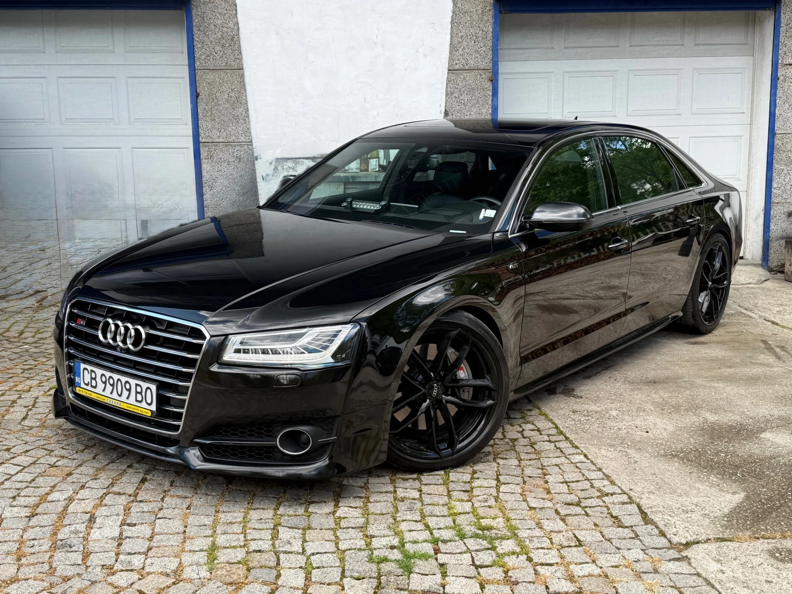 Audi A8 S8 4.0 tfsi - изображение 3