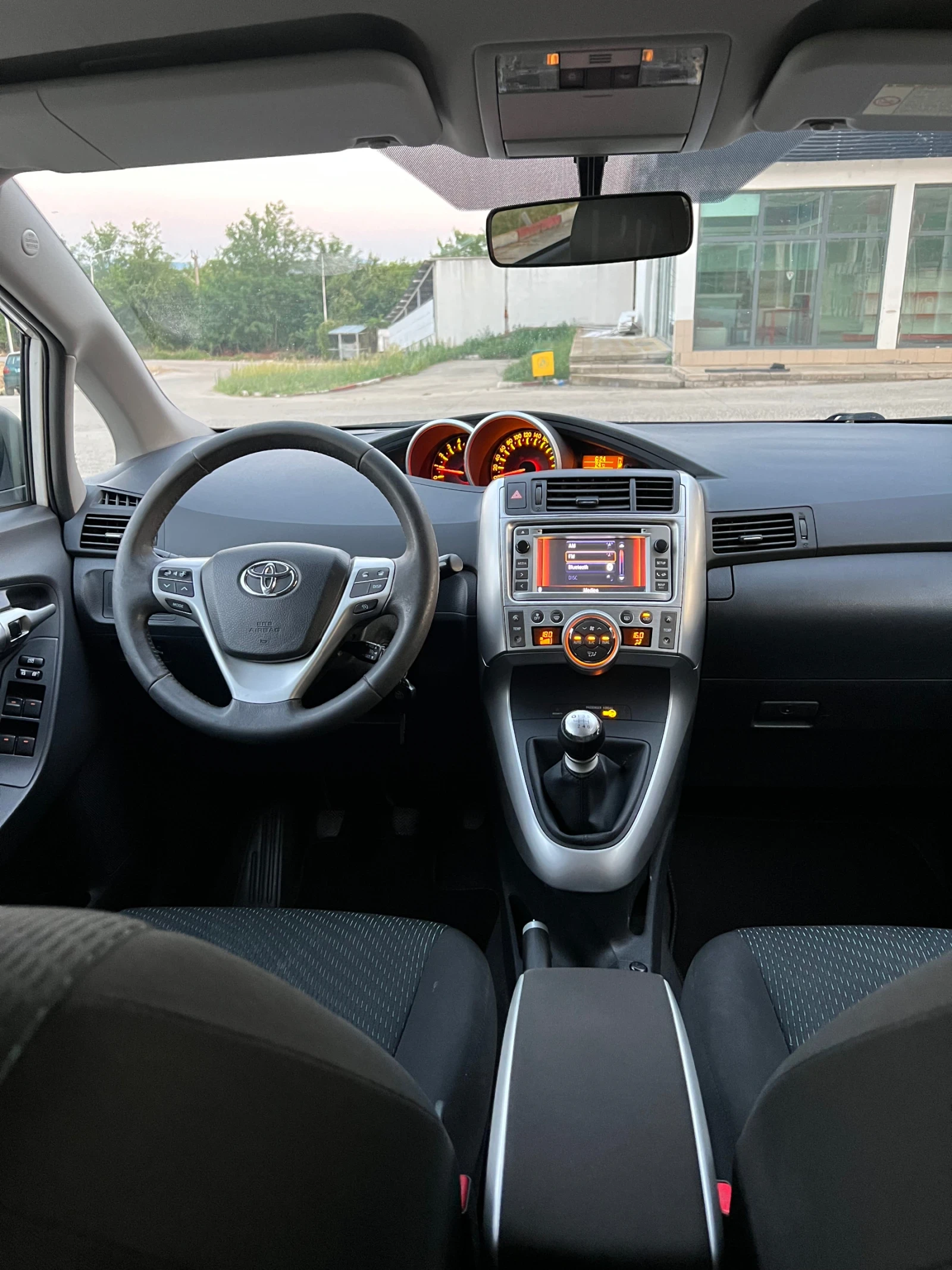 Toyota Verso 2.0 D-4D 126 ! 7 ! !  a! | Mobile.bg   11