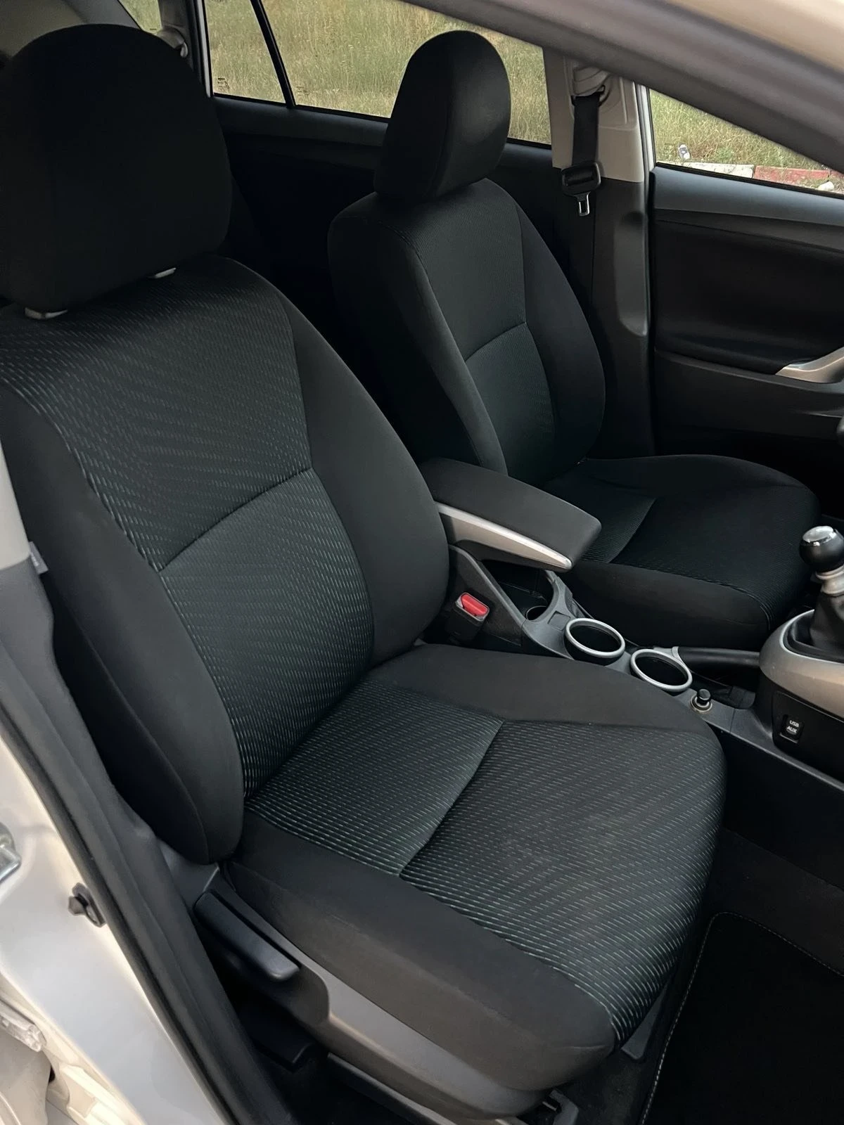 Toyota Verso 2.0 D-4D 126 ! 7 ! !  a! | Mobile.bg   16