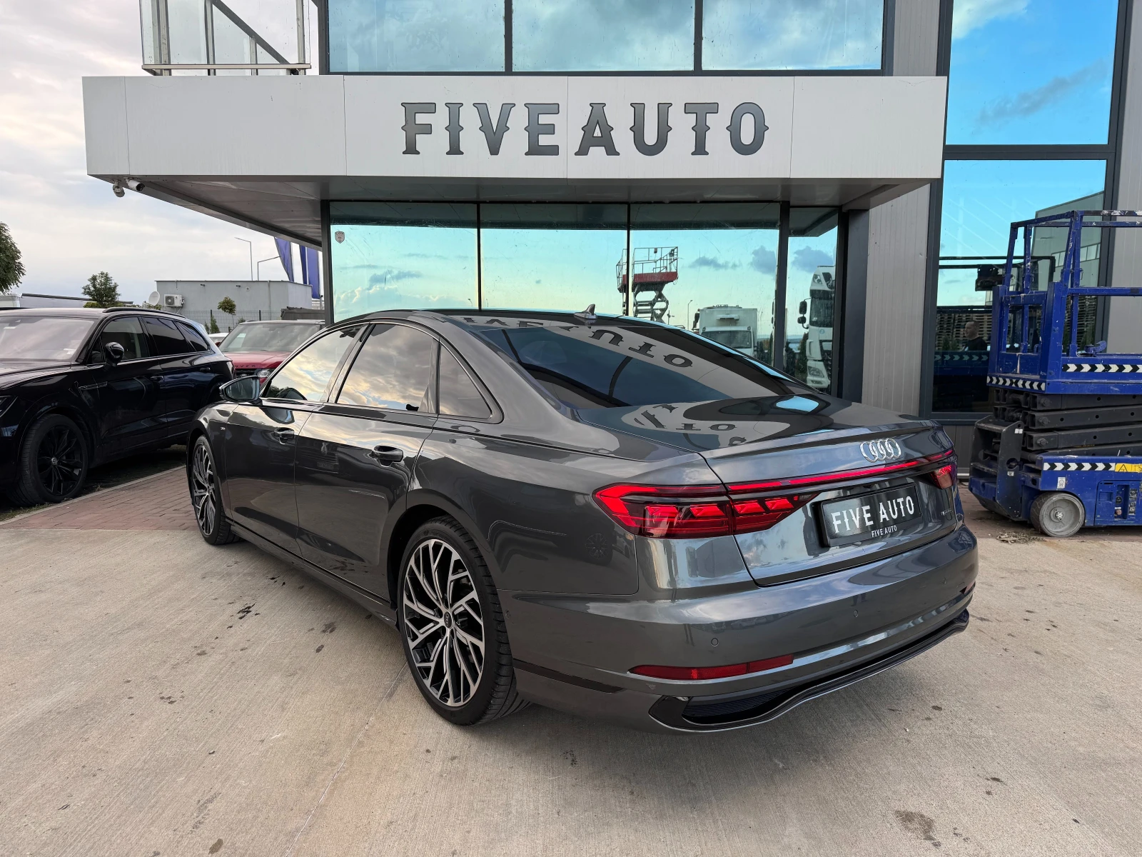 Audi A8 50 TDI Quattro S-line 360 - изображение 5