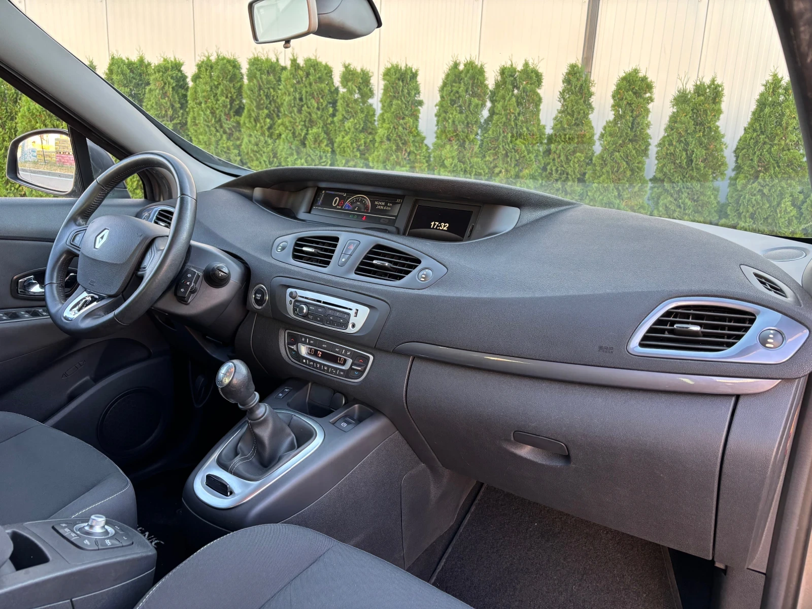 Renault Scenic  X-Mod/Limited/1.5 Dci/30.10.2015/160 000 Хил.км/ - изображение 9