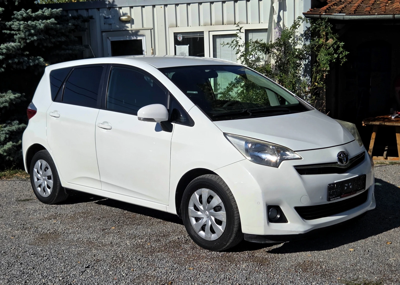 Toyota Verso S 1.3i LPG АВТОМАТИК/NAVI/КАМЕРА/EURO 5B - изображение 4