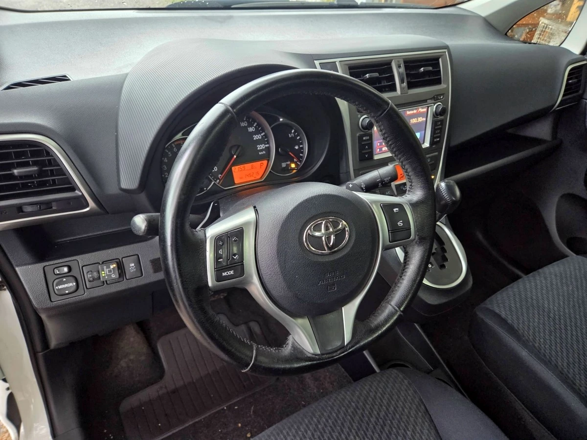 Toyota Verso S 1.3i LPG АВТОМАТИК/NAVI/КАМЕРА/EURO 5B - изображение 8