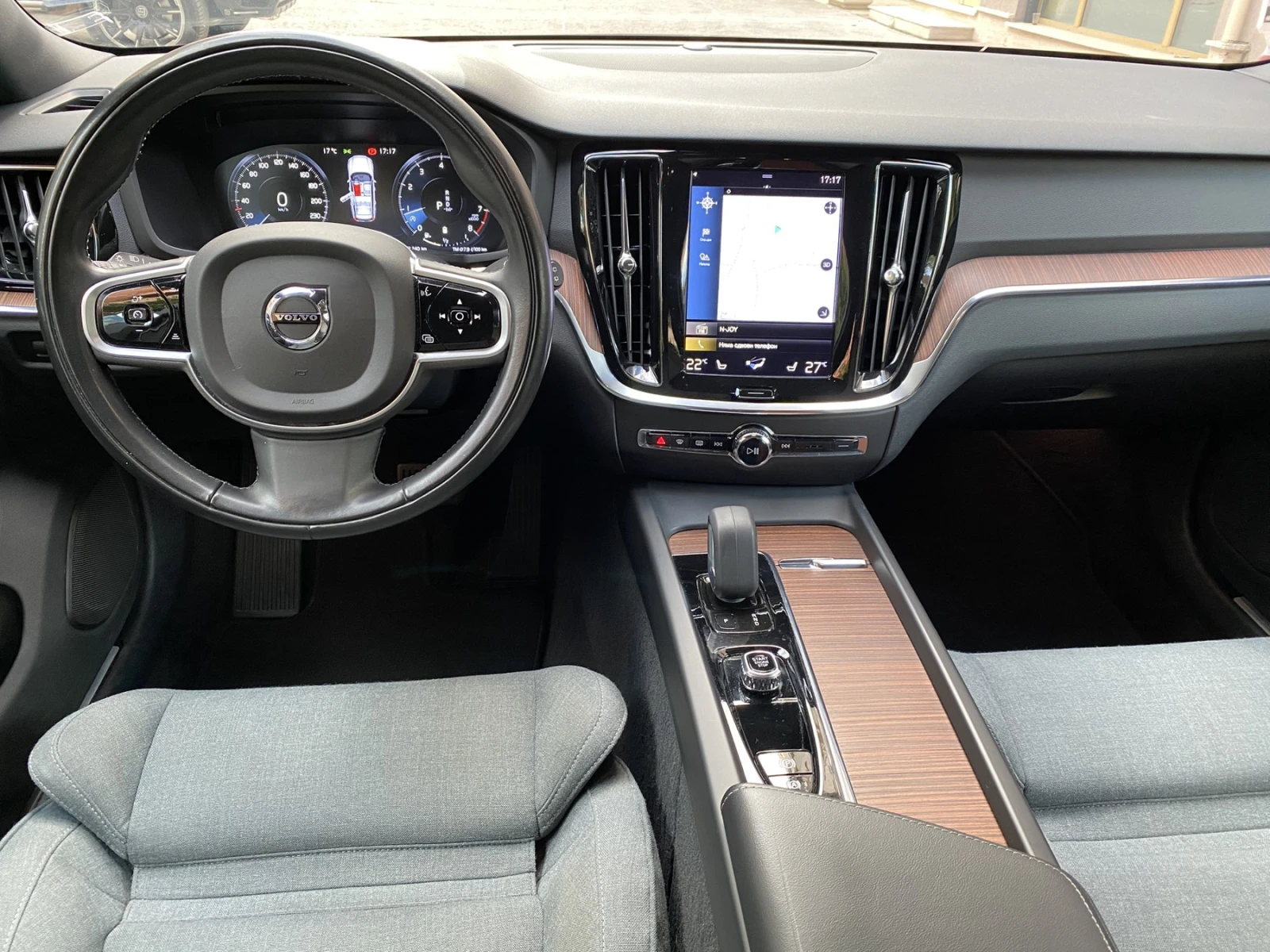 Volvo V60 Cross Country B5 / AWD /Automaat/ Pro  - изображение 9