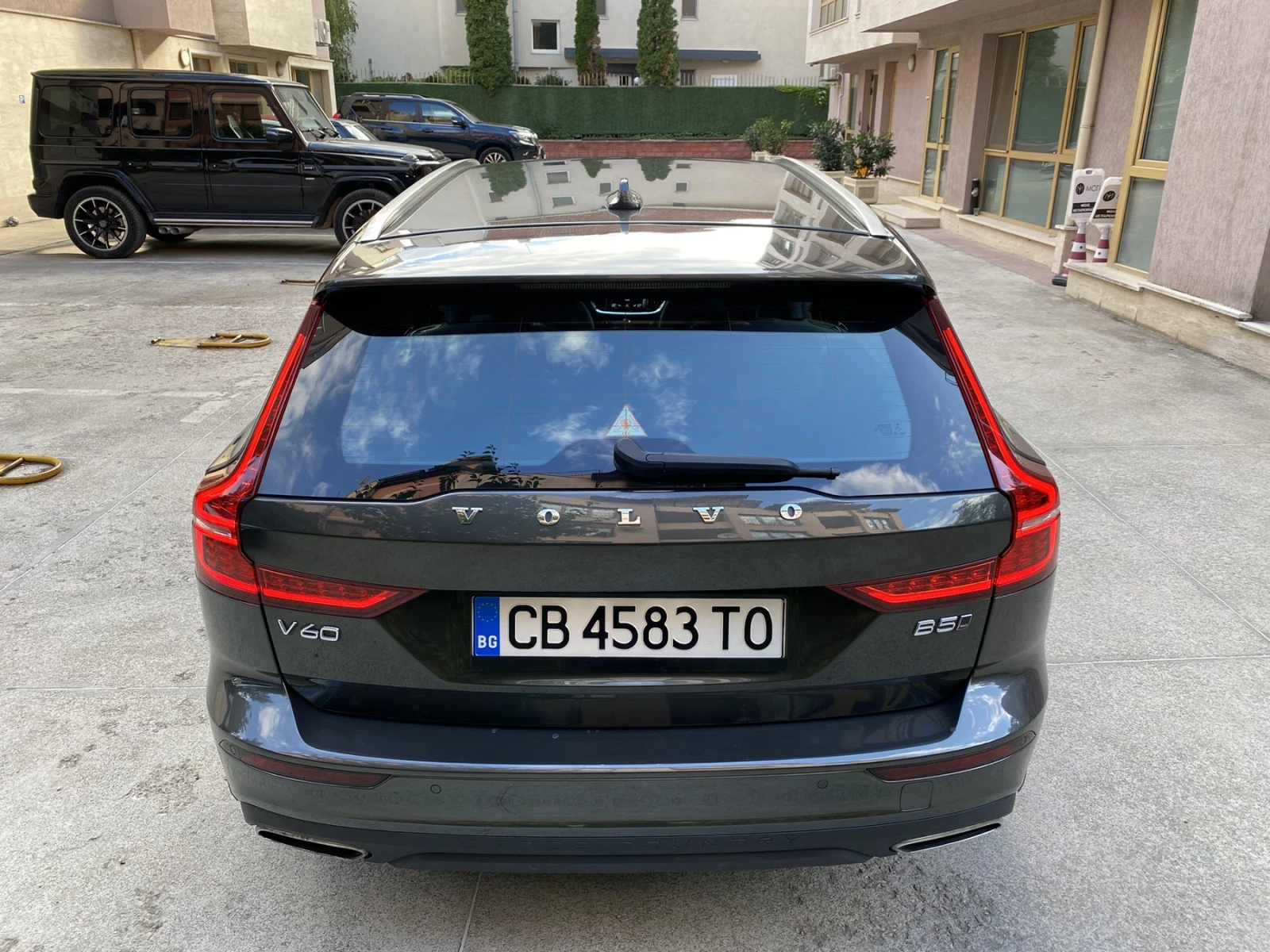Volvo V60 Cross Country B5 / AWD /Automaat/ Pro  - изображение 4