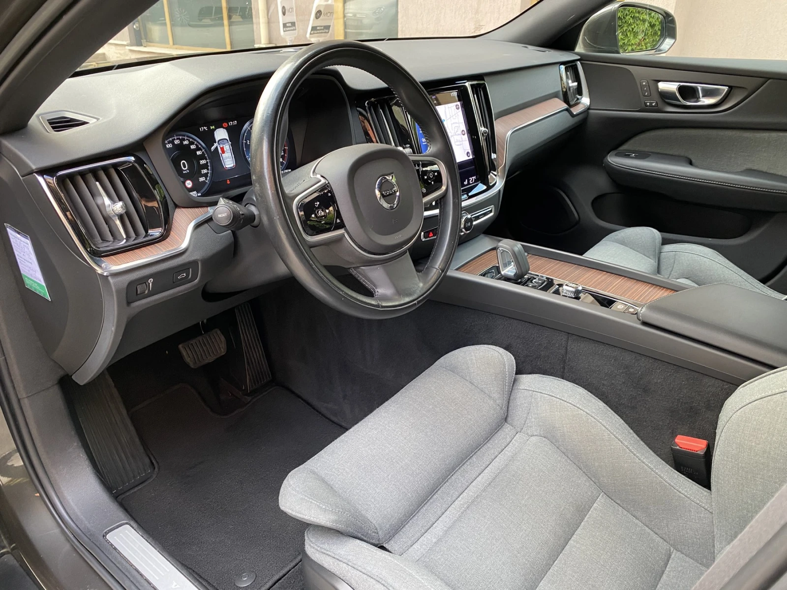 Volvo V60 Cross Country B5 / AWD /Automaat/ Pro  - изображение 10