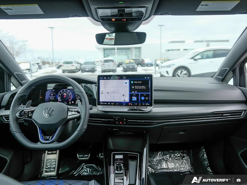 VW Golf R Sunroof & Akrapovic Exhaust CARFAX АВТО КРЕДИТ  - изображение 7