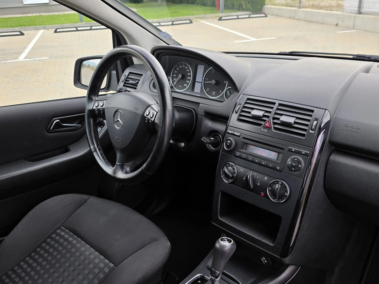 Mercedes-Benz A 160, снимка 6 - Автомобили и джипове - 53893879