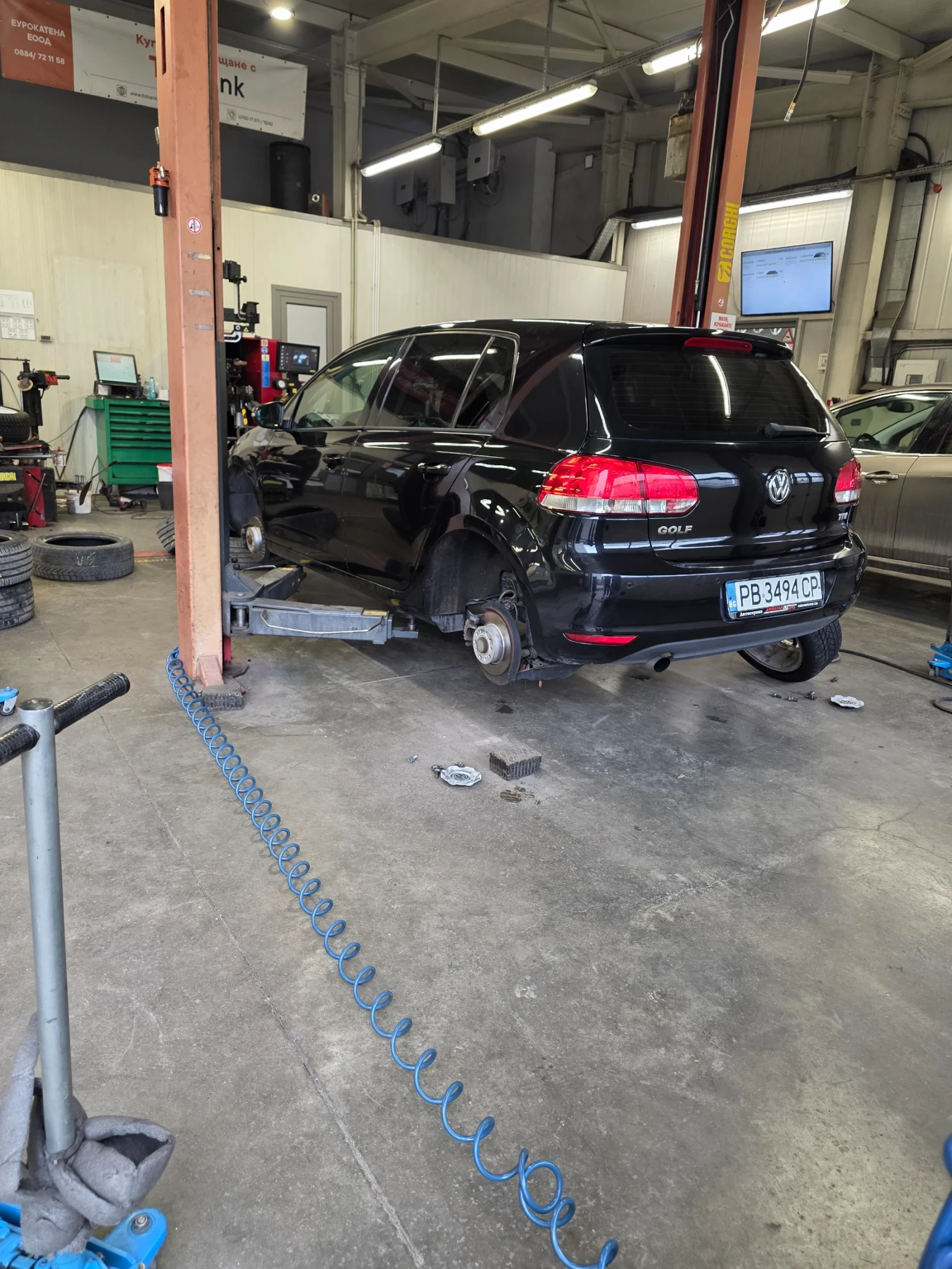 VW Golf, снимка 13 - Автомобили и джипове - 54053872