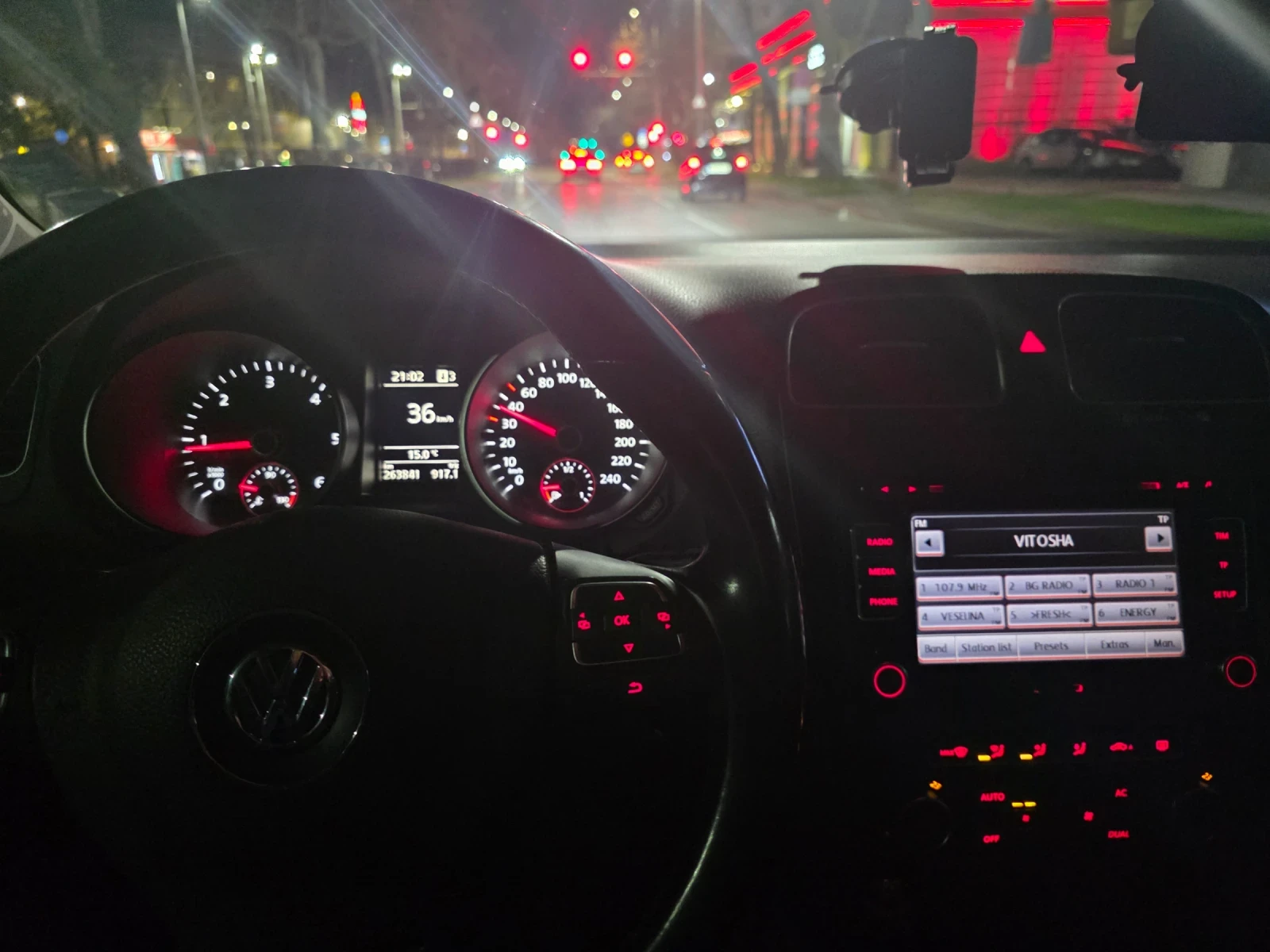 VW Golf, снимка 17 - Автомобили и джипове - 54053872