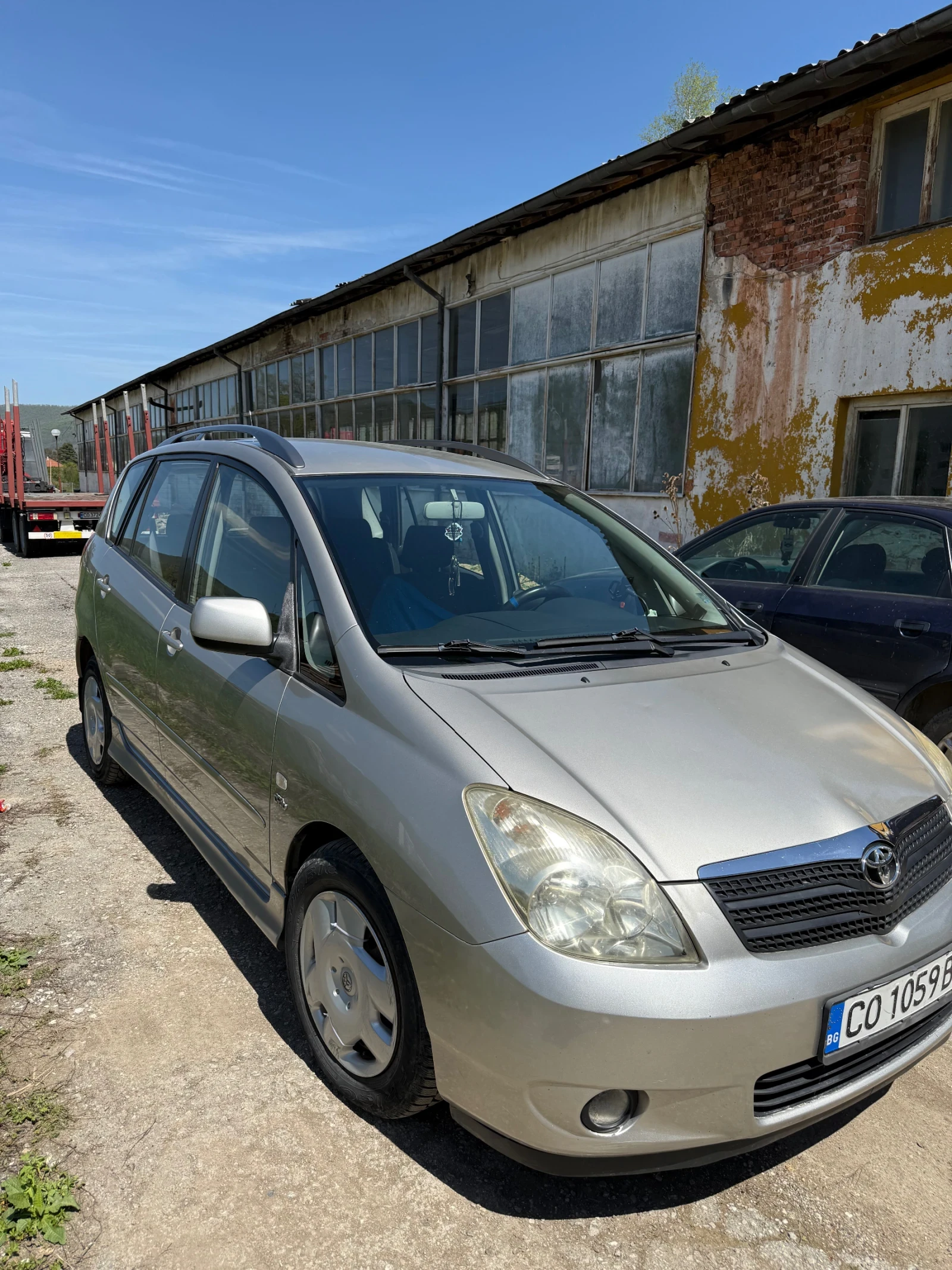 Toyota Corolla verso 2.0 дизел 90 к.с, снимка 3 - Автомобили и джипове - 54346063