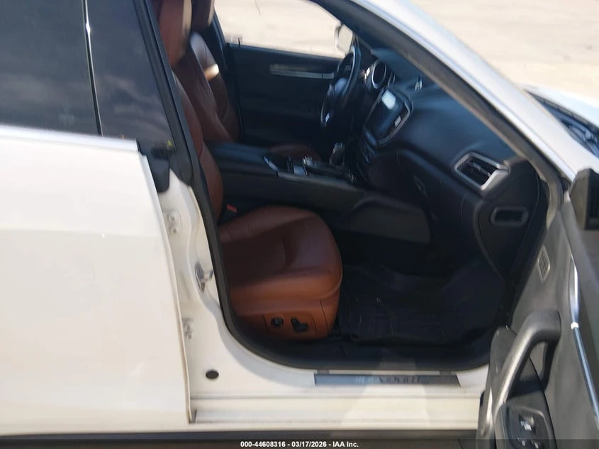 Maserati Ghibli 3.0l, снимка 5 - Автомобили и джипове - 54370974