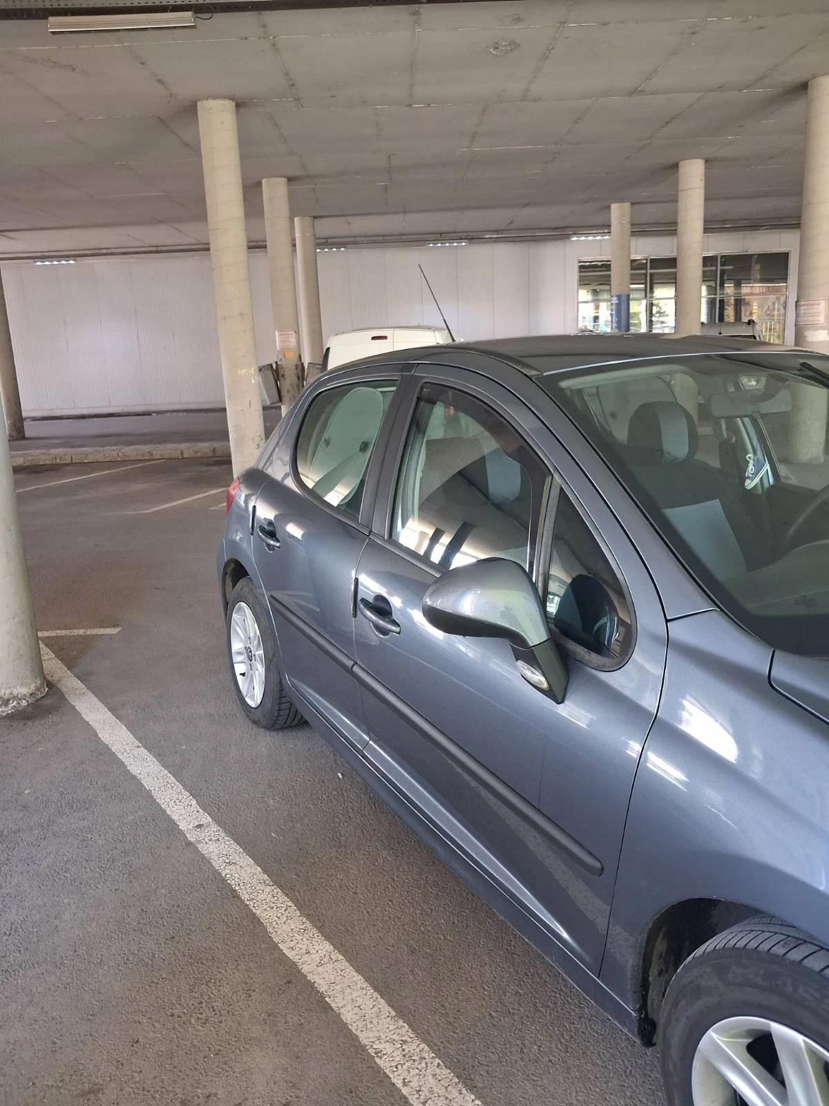 Peugeot 207 1.4, снимка 4 - Автомобили и джипове - 54466502