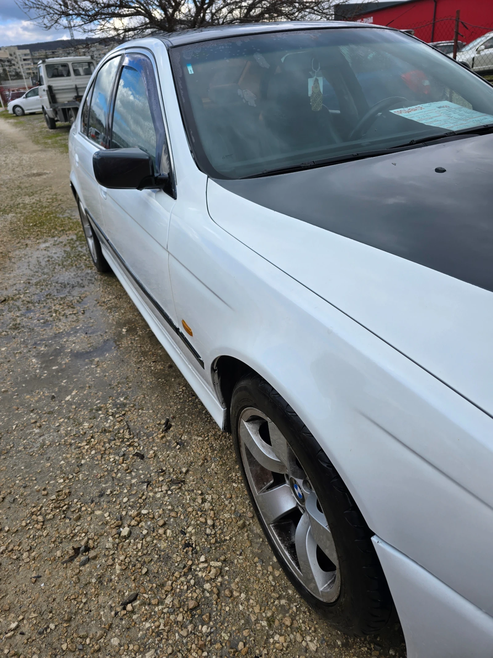 BMW 520, снимка 2 - Автомобили и джипове - 54649269