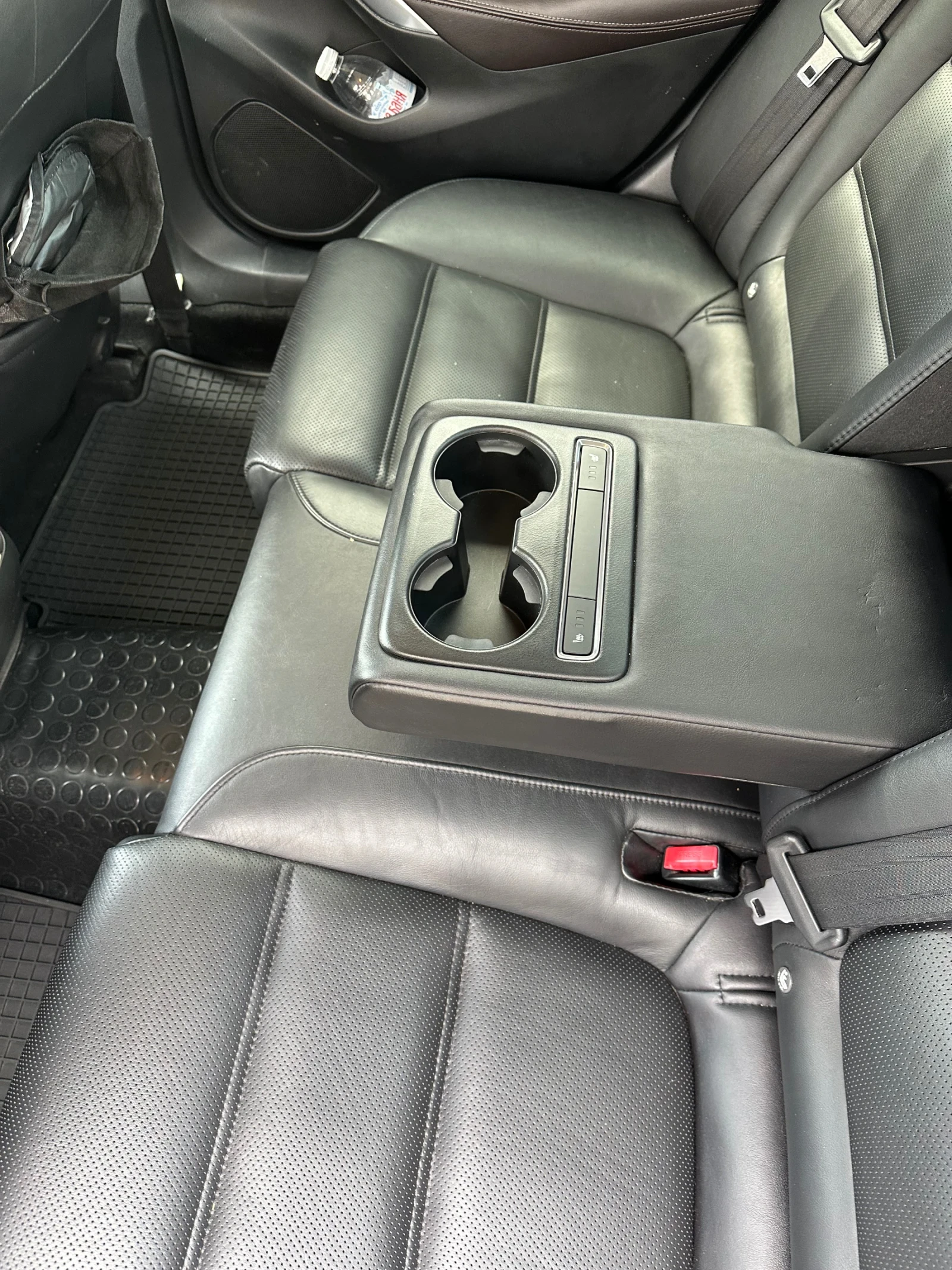 Mazda 6, снимка 15 - Автомобили и джипове - 54584288