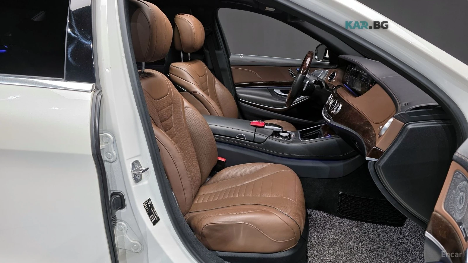 Mercedes-Benz S 560 LONG* 4MATIC* BURM* PANO* МОНИТОРИ* 360* HUD, снимка 11 - Автомобили и джипове - 54852562