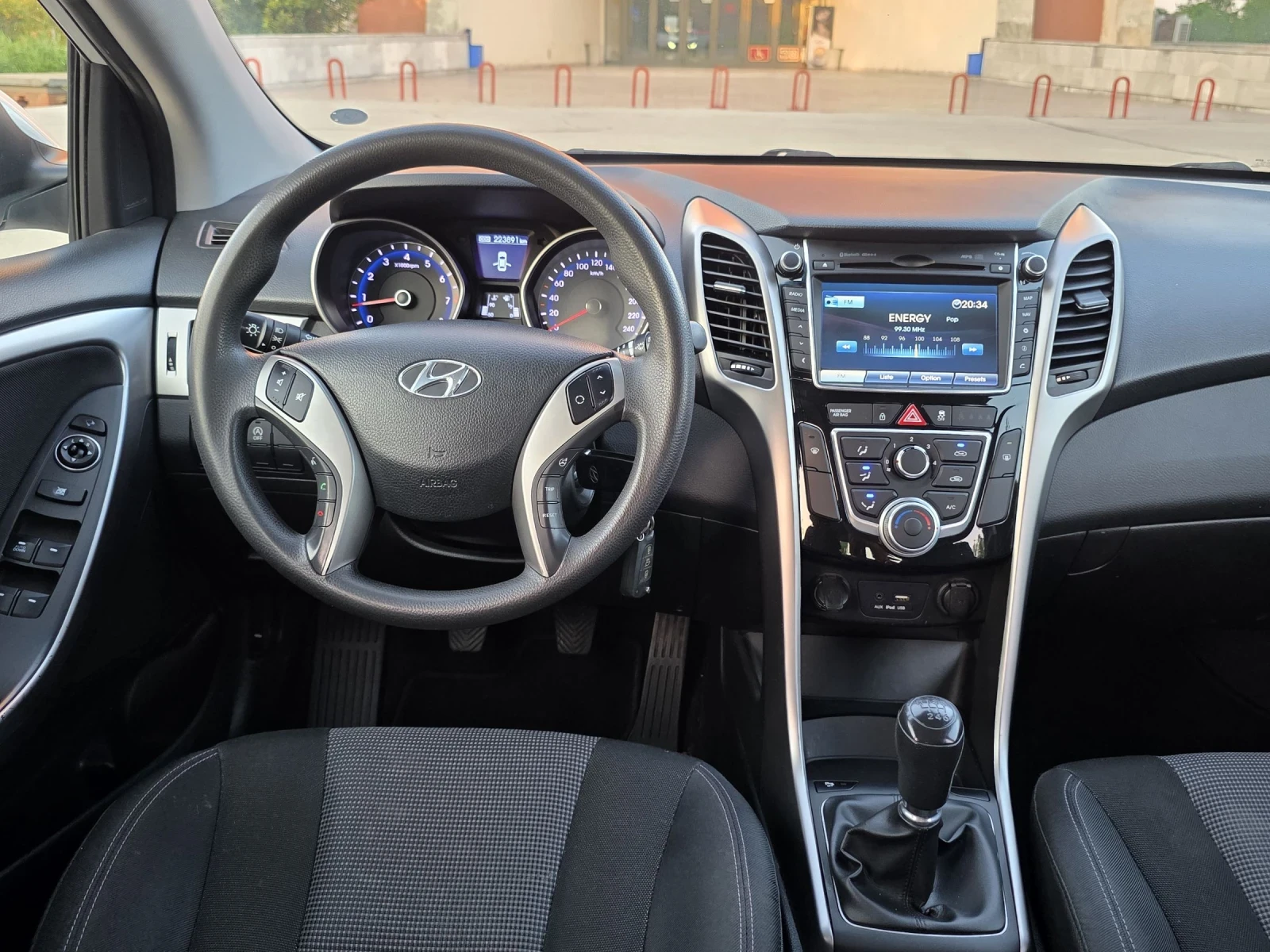 Hyundai I30 Фейслифт, Навигация, Камера , снимка 10 - Автомобили и джипове - 55094452