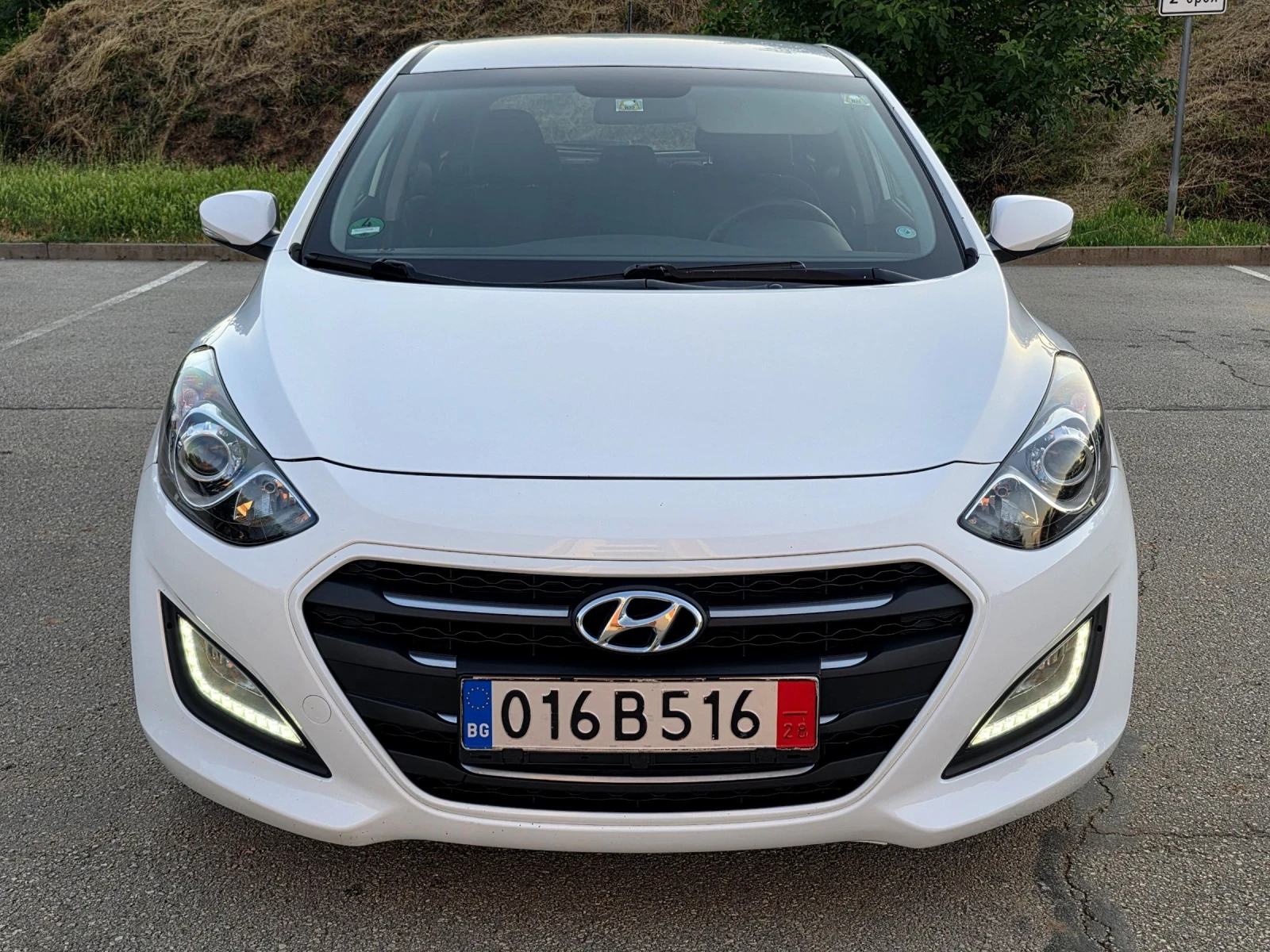 Hyundai I30 Фейслифт, Навигация, Камера , снимка 2 - Автомобили и джипове - 55094452