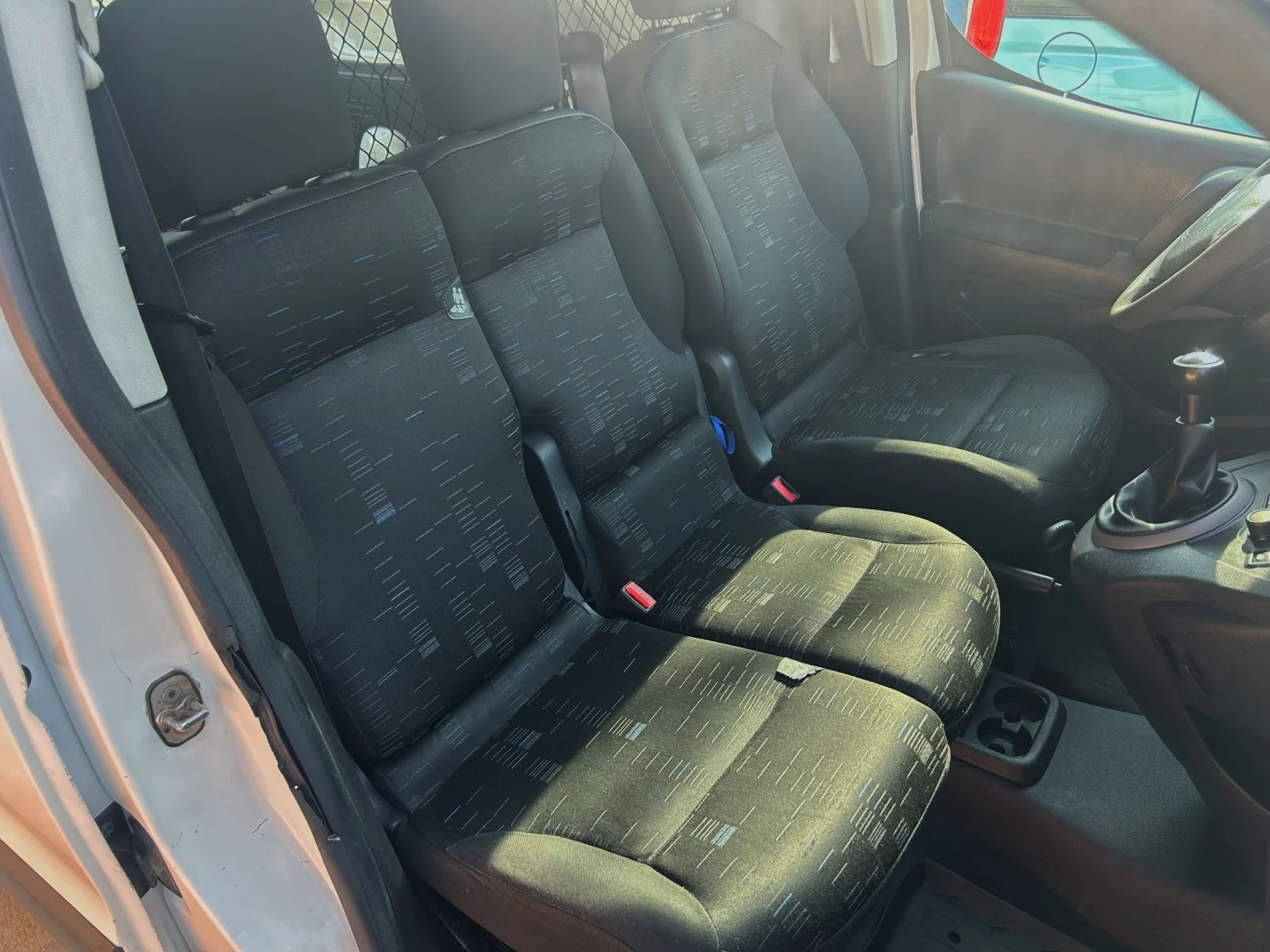Citroen Berlingo 1.6HDI Klima, снимка 10 - Автомобили и джипове - 55146441