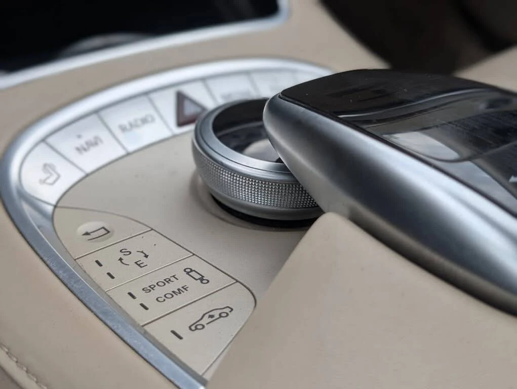 Mercedes-Benz S 550 4MATIC/AMG LINE/PANORAMA/360CAM/BURMESTER, снимка 11 - Автомобили и джипове - 55217694