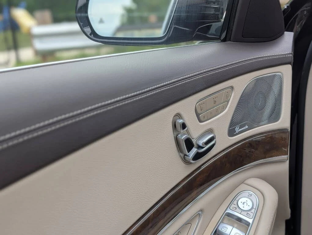 Mercedes-Benz S 550 4MATIC/AMG LINE/PANORAMA/360CAM/BURMESTER, снимка 9 - Автомобили и джипове - 55217694