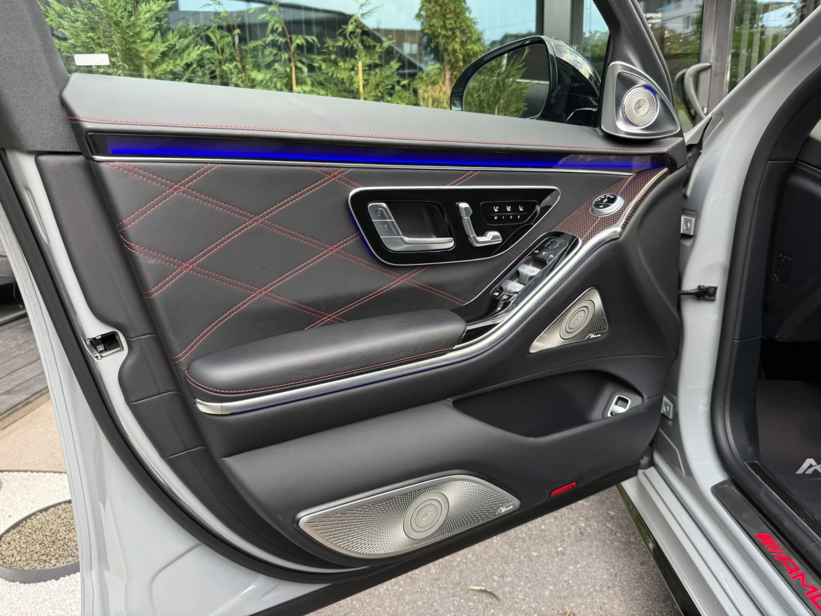 Mercedes-Benz S 63 AMG E PERFORMANCE/EDITION1/360/BURM, снимка 11 - Автомобили и джипове - 55789284