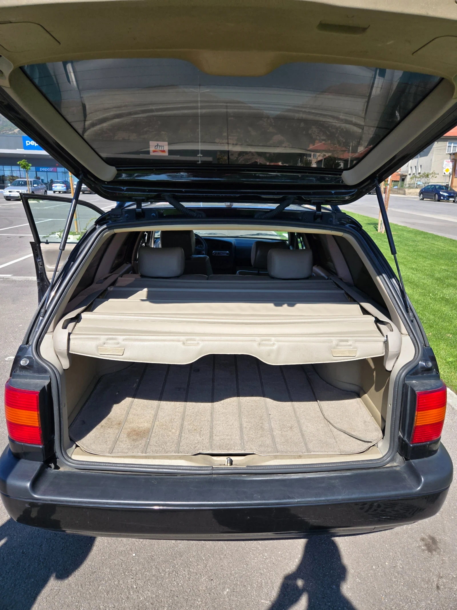 VW Passat, снимка 4 - Автомобили и джипове - 55824656