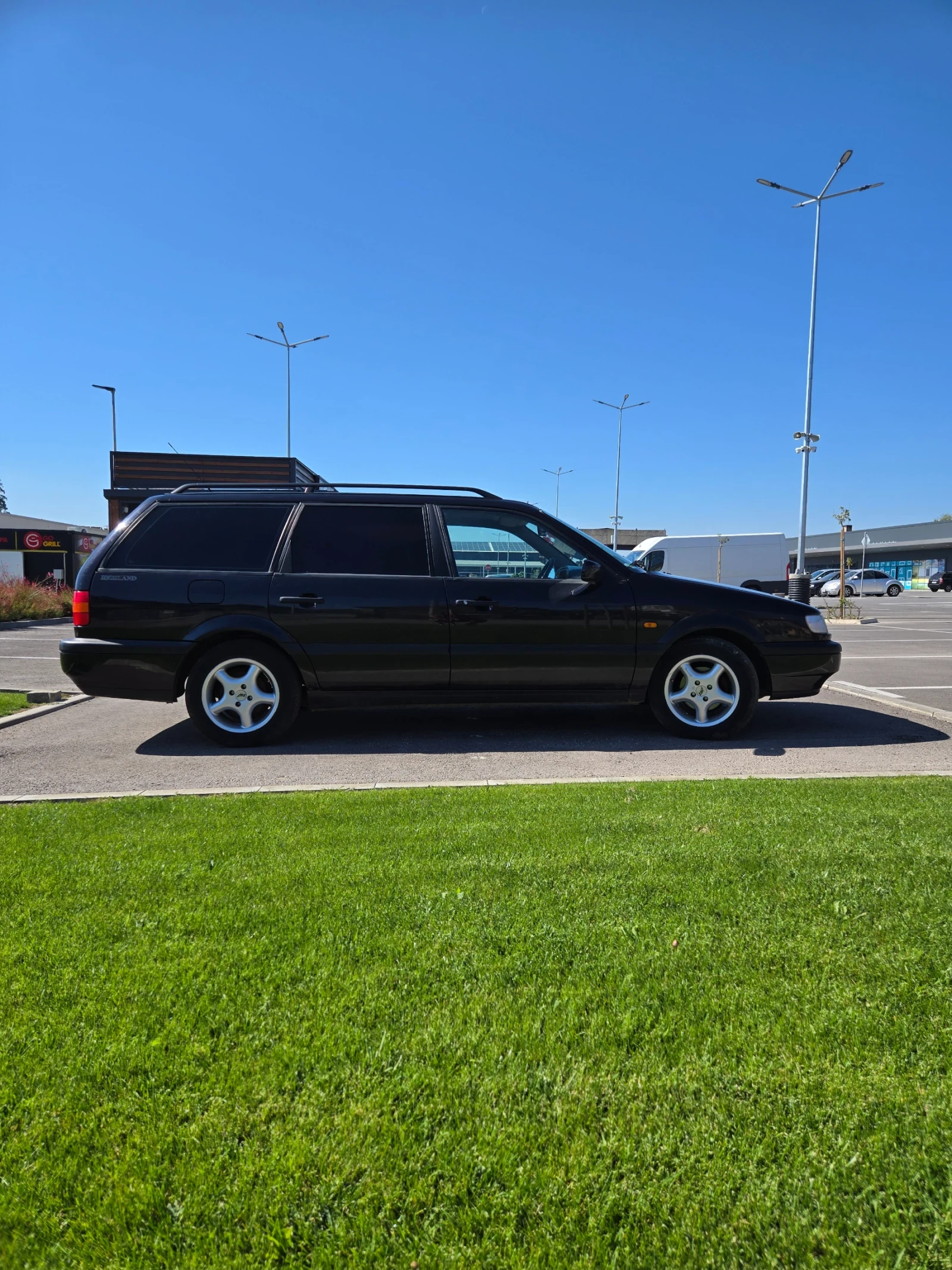 VW Passat, снимка 2 - Автомобили и джипове - 55824656